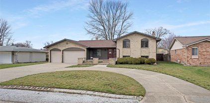 37207 ALMONT, Sterling Heights