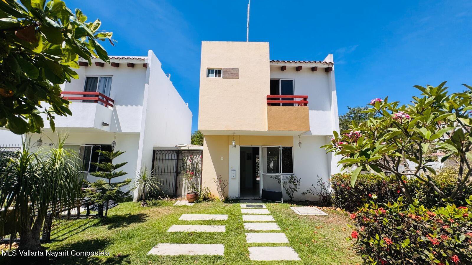 S/N Priv. Triunfo Unit 151, Puerto Vallarta, JALISCO N/A — Mojoneras