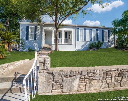 417 W Craig Pl, San Antonio