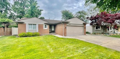 17557 BEDFORD, Riverview