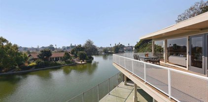1234 Caroline Street, Alameda
