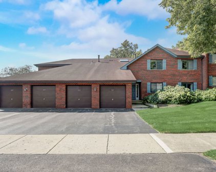 1845 Portsmouth Drive Unit #C, Lisle