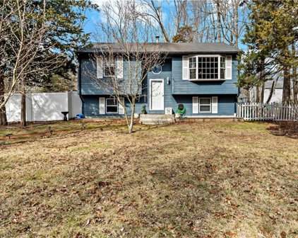 73 Pinecrest  Drive, Exeter