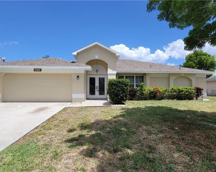 2111 SE 8th Place, Cape Coral