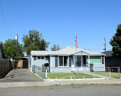 512 S Larch St, Kennewick