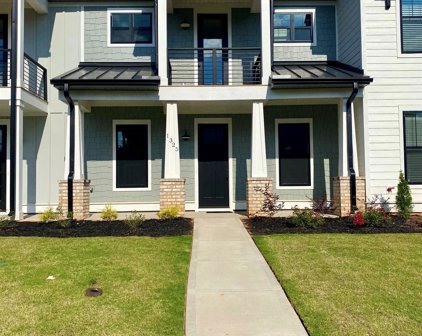 1325 S Pinot, Duncan