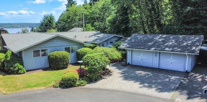 2141 Beverly Beach Drive NW, Olympia