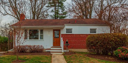 1115 Gilbert Rd, Rockville