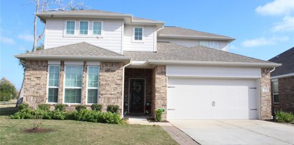 207 Canvasback Dr, Clute