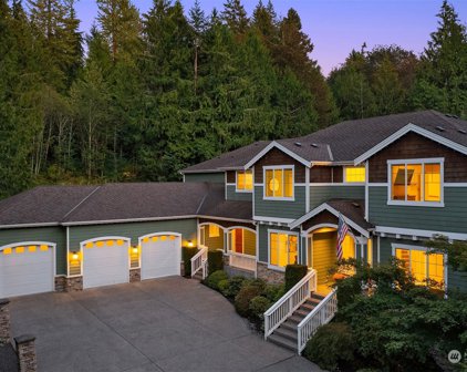 3002 E Ames Lake Drive NE, Redmond