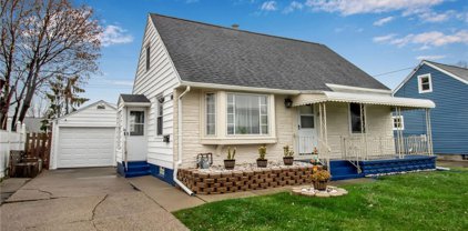 28 Daniel Avenue, Cheektowaga