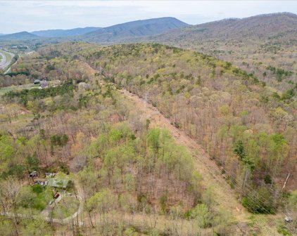 Loch Haven  Dr, Roanoke