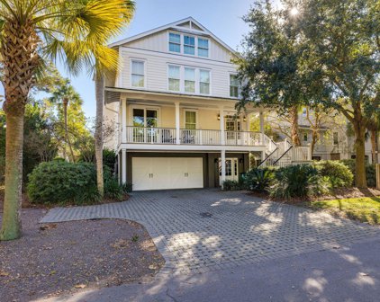 2504 Hartnett Boulevard, Isle Of Palms