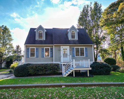 19 Briarwood Dr, Wareham