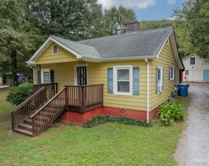 214 Ferstl  Avenue, Belmont