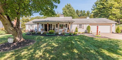 3373 Country Club Drive, Medina