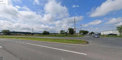 368 Victory Rd, Winchester