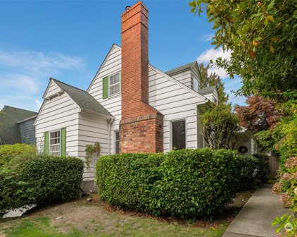 4318 NE 41st Street, Seattle