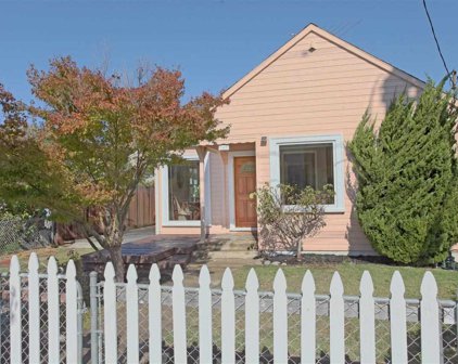 945 Eagle Ave., Alameda