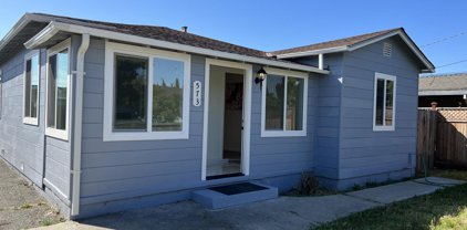573 Stanford AVE, Redwood City