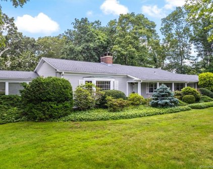 55 Sunset Hill Drive, Branford