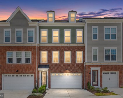 42933 Running Creek Sq, Leesburg