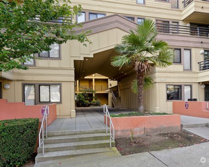 3401 Wallingford Avenue N Unit #108, Seattle