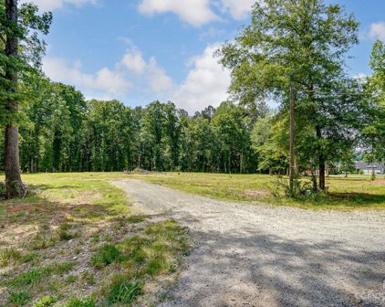 4321 Tucker  Road, Belmont