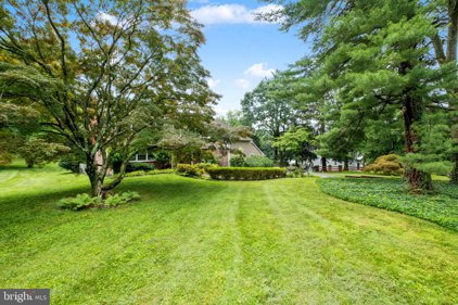 1429 Spring Mill Rd, Gladwyne