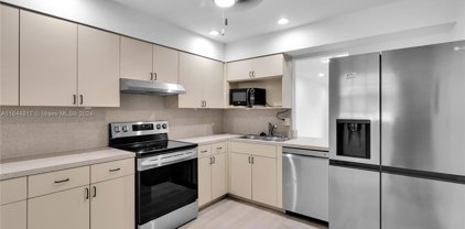 7556 Stirling Rd Unit #221, Davie