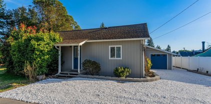 4137 W N Street, Bremerton