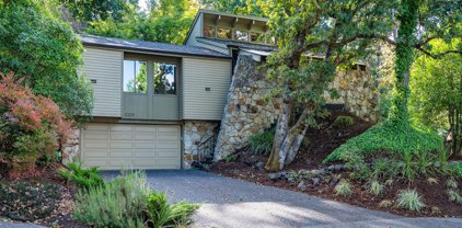 2325 BLACKBURN ST, Eugene