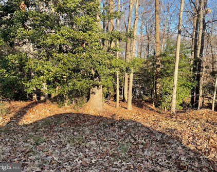 11428 Redlands Rd, Lusby