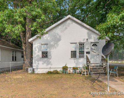 1607 Superior Street, Muskegon