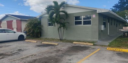 844 Sw 10th St, Hallandale Beach