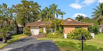 2269 Nova Village Drive, Davie