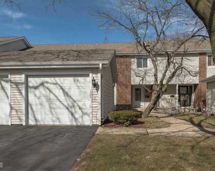 30W384 Oakmont Drive, Naperville