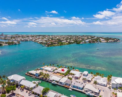 11765 5th Avenue Ocean, Marathon