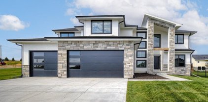 5406 N 205th Street, Elkhorn