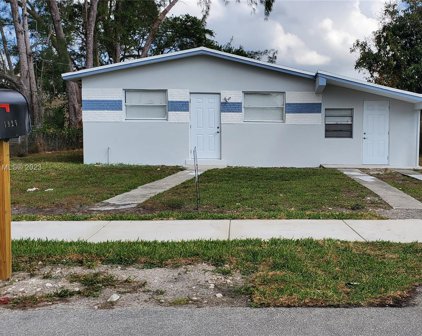 1925 Nw 27th St, Oakland Park