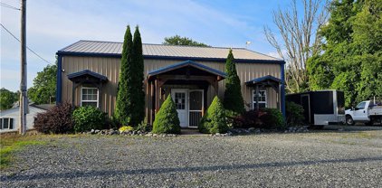 298 Estatoa, Newland