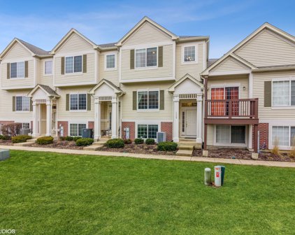 1739 Fredericksburg Lane, Aurora