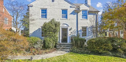 7815 Marion Ln, Bethesda