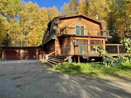 117 Gruening Way, Fairbanks