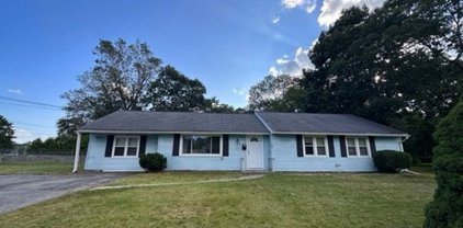 133 Lazywood Ln, Swansea