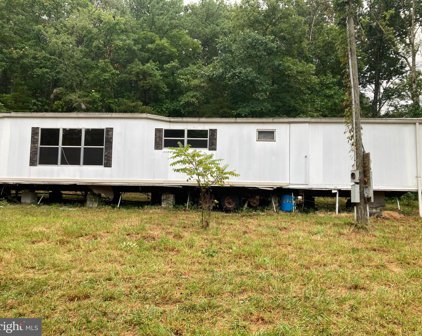 674 Cherry Run Rd, Hedgesville