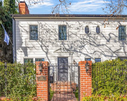 135 S Bedford, Beverly Hills