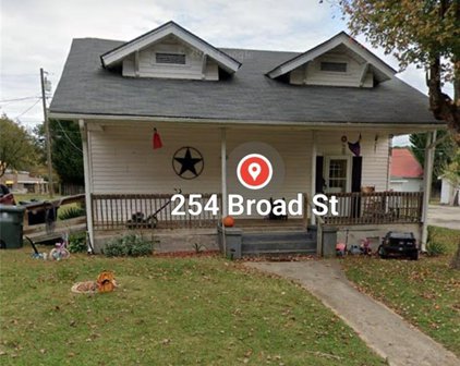 254 Broad Street, Lexington