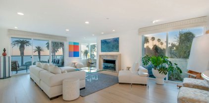 951  Ocean Ave Unit 401, Santa Monica