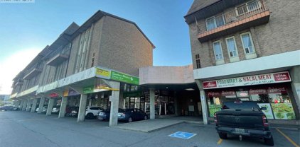 16 Rexdale Unit 32, Toronto
